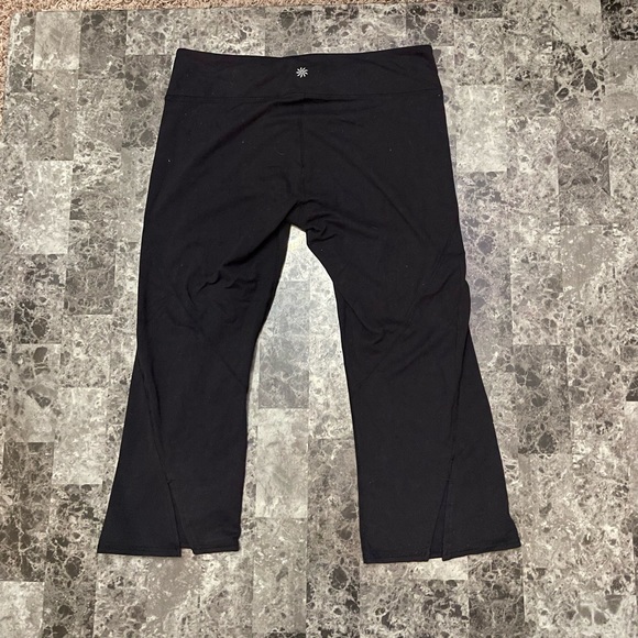 Athleta crop leggings - Picture 7 of 8